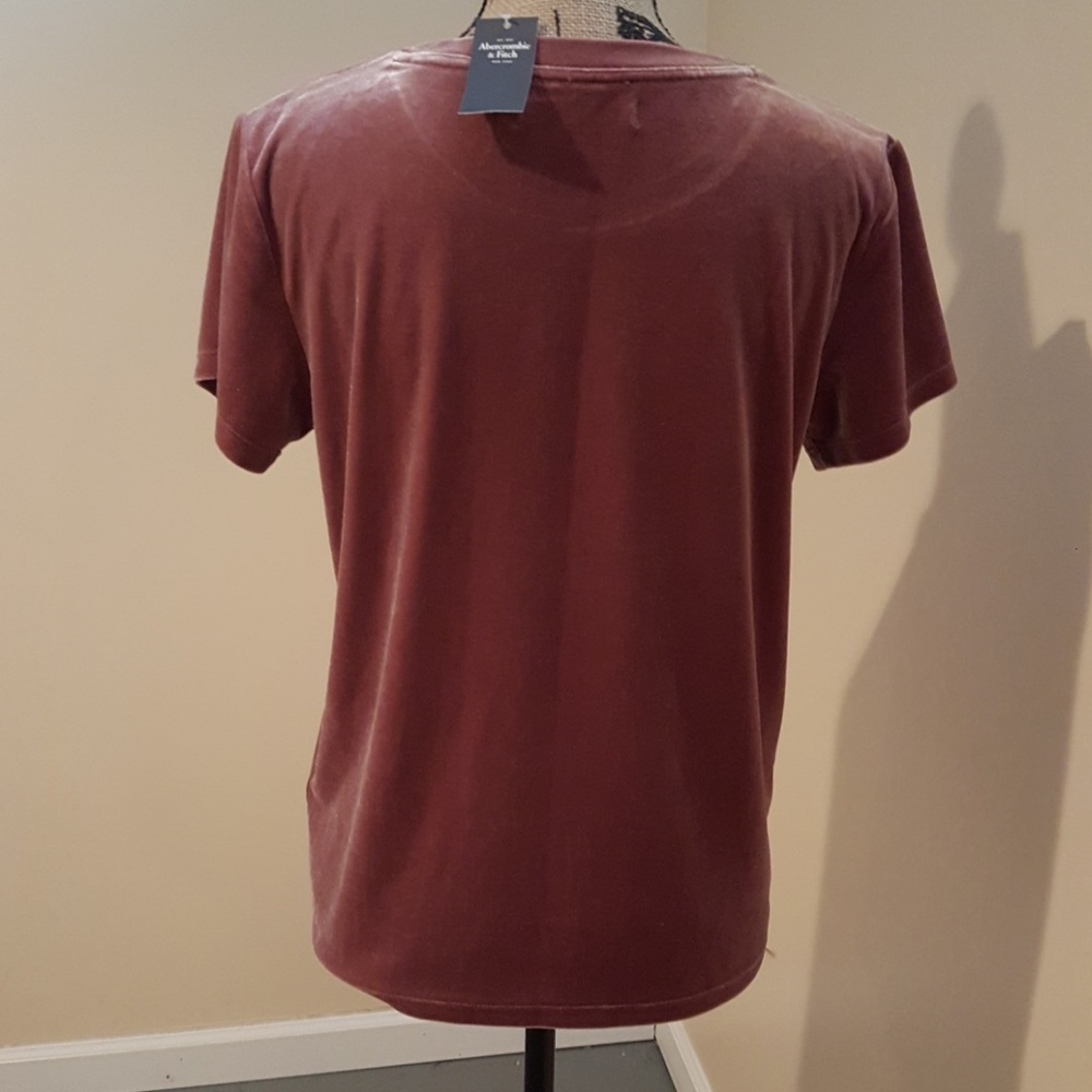 Top NWT SOLD! - Picture 3 of 3